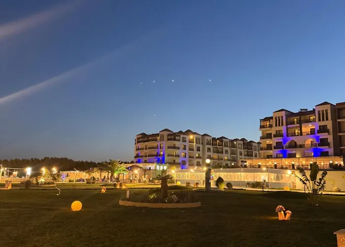 Apartment In Gravity & Aquapark *